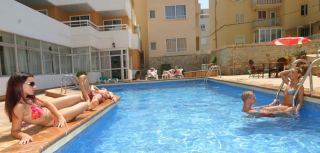 Palma Beach Hotel And Apartments Can Pastilla  Exterior photo